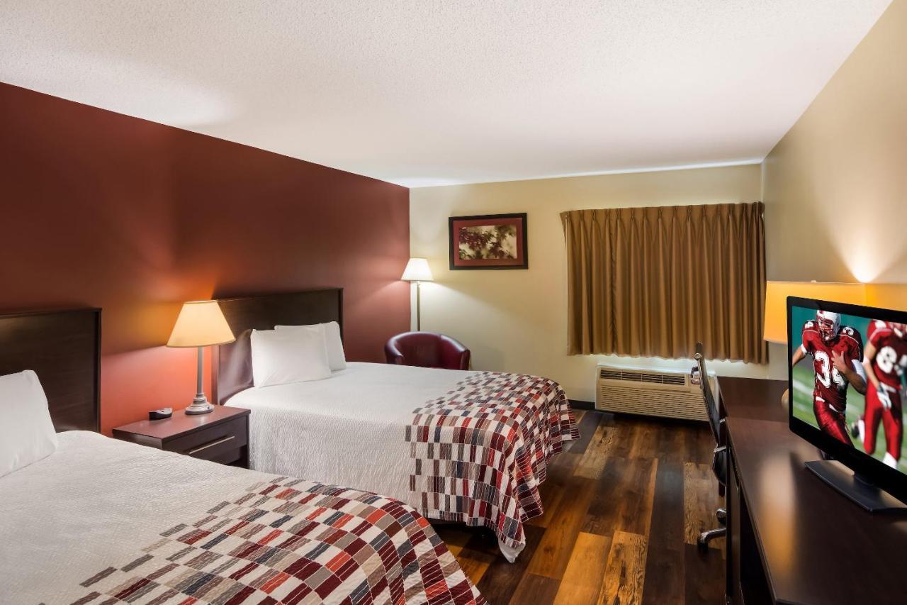 Red Roof Inn Hendersonville Exterior foto