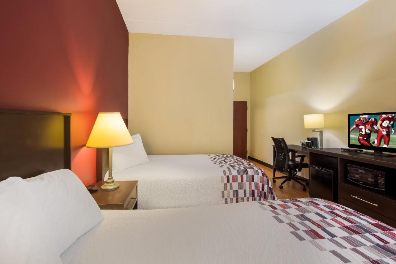 Red Roof Inn Hendersonville Exterior foto