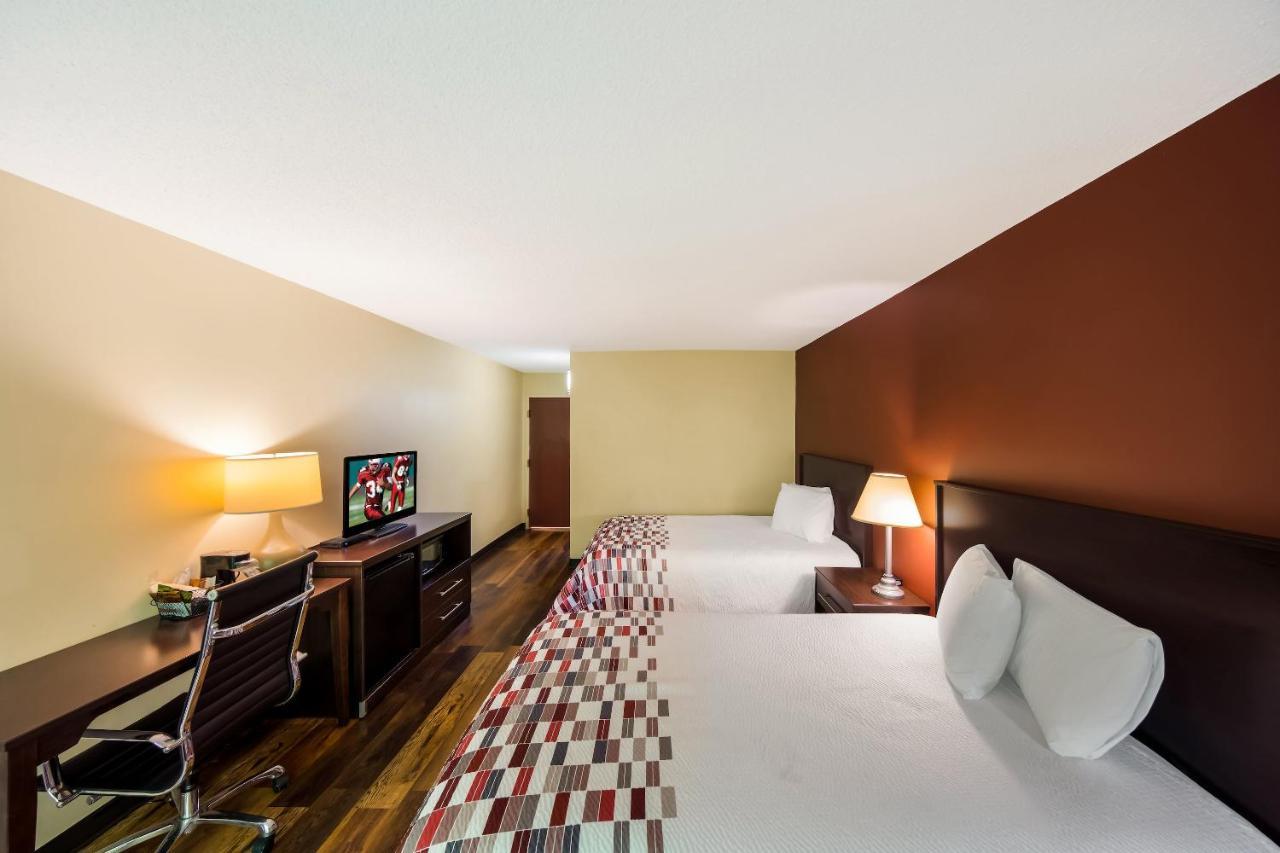 Red Roof Inn Hendersonville Exterior foto